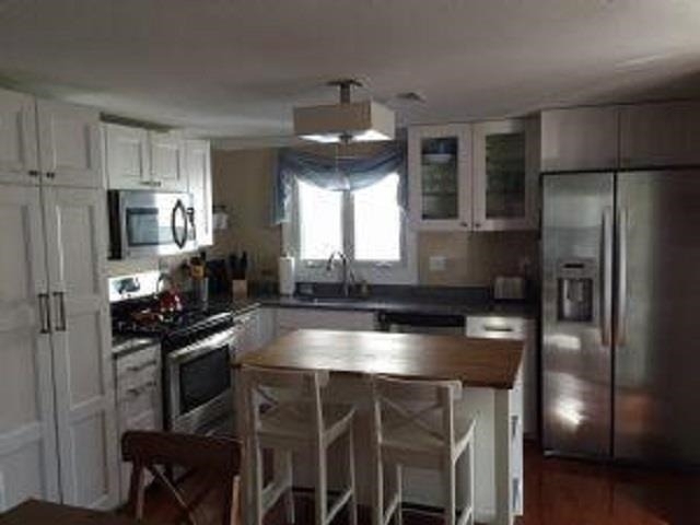 18 Lowell - Photo 2