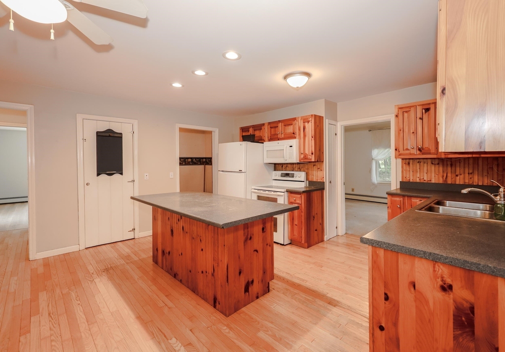 55 Holbrook Hill - Photo 15