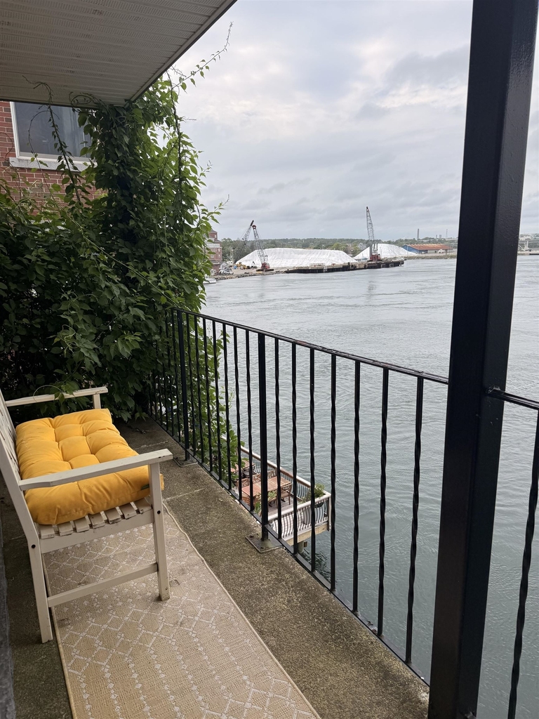 111 Bow - Photo 1