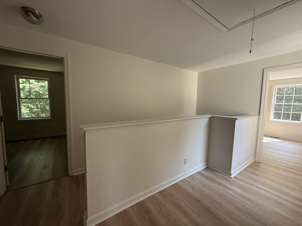 144 Main - Photo 16