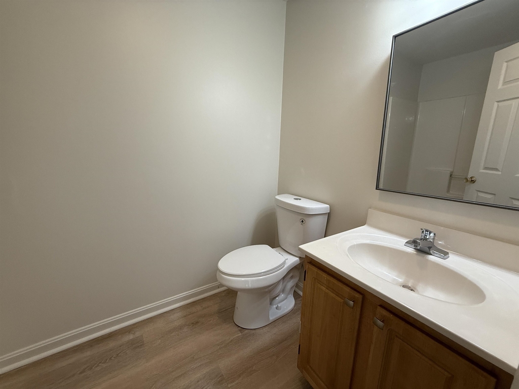 144 Main - Photo 15