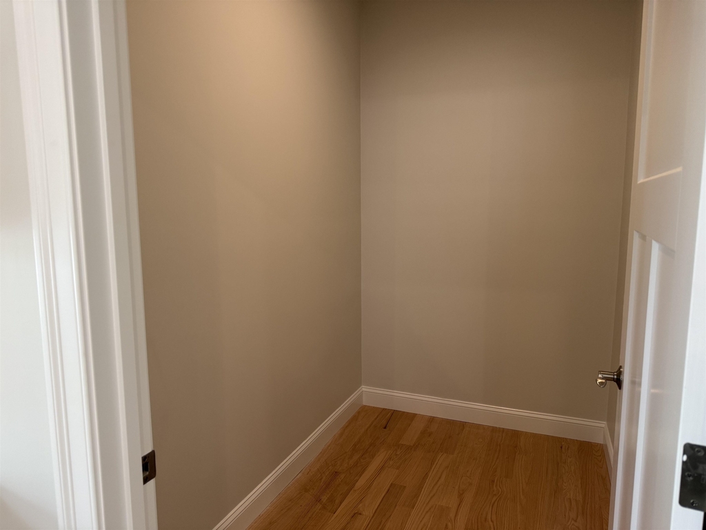 8 Madison - Photo 21