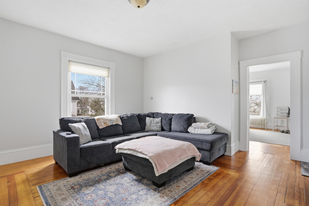 747 Union - Photo 5