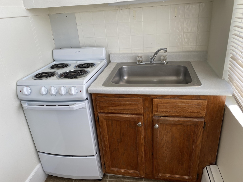 15 West Broadway - Photo 9
