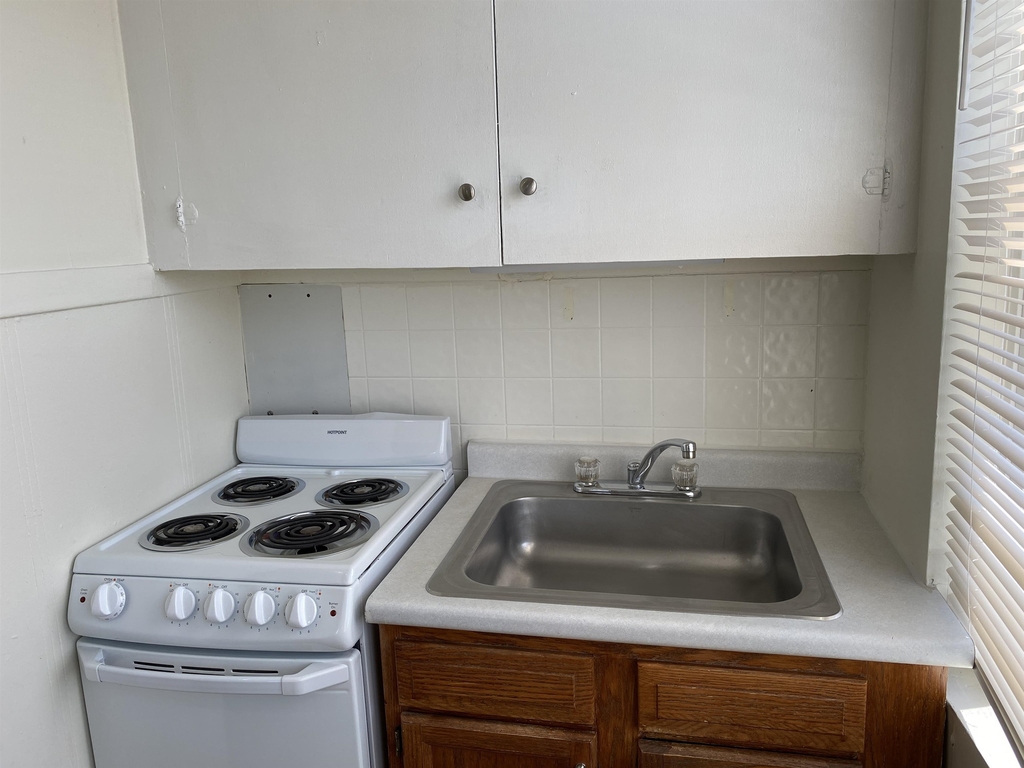 15 West Broadway - Photo 10