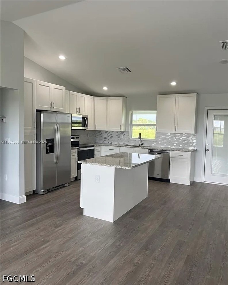 634 Royce Road - Photo 5