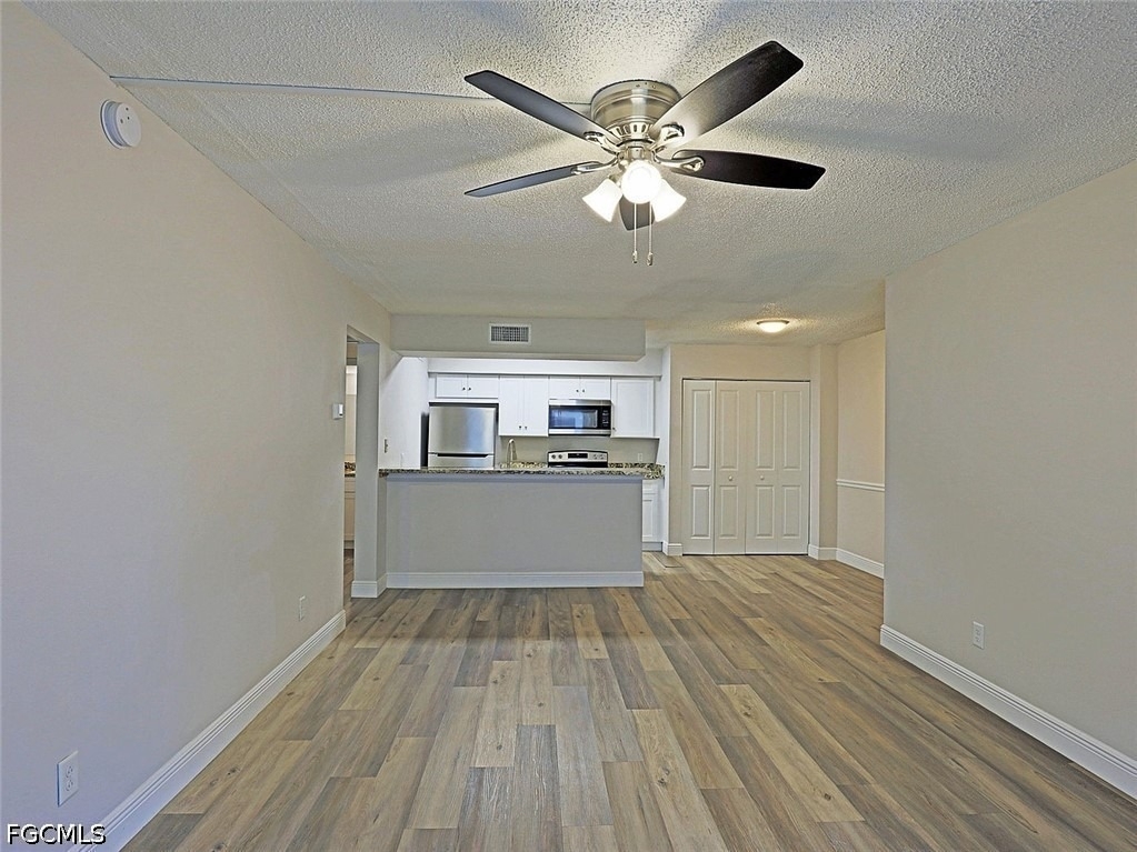 5305 Summerlin Road - Photo 1