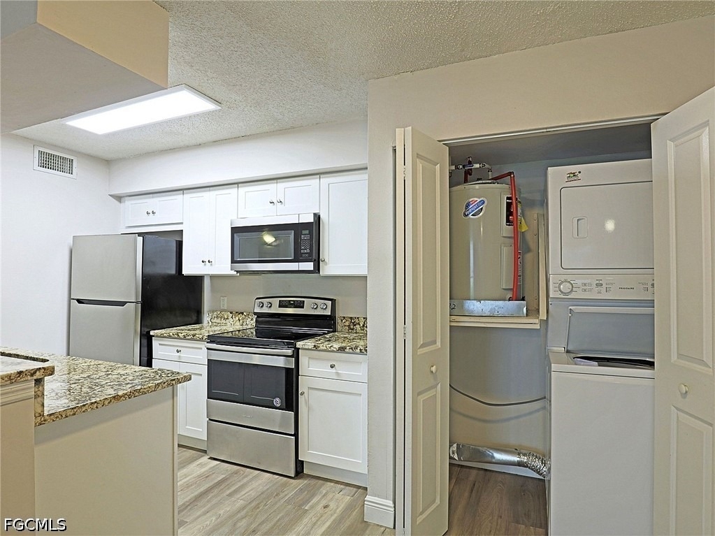 5305 Summerlin Road - Photo 10