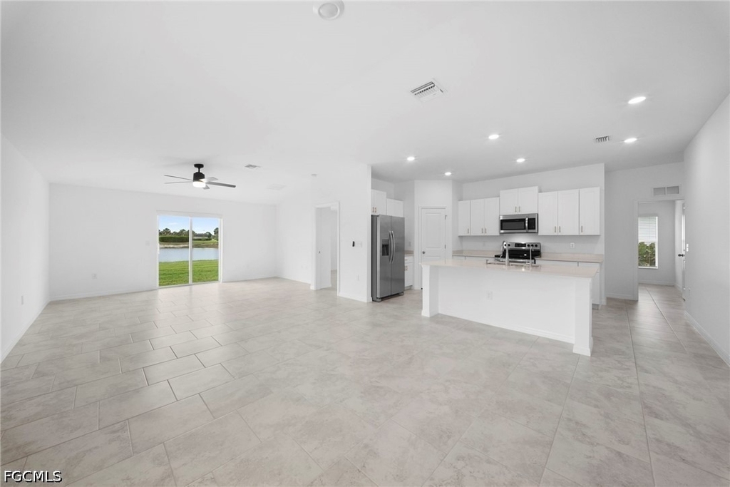 4216 Villa Rapallo Way - Photo 2