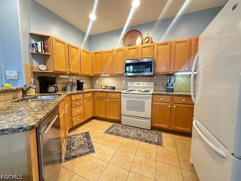 9250 Bayberry Bend - Photo 22