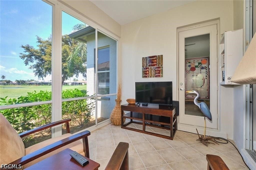 9240 Willowcrest Court - Photo 8