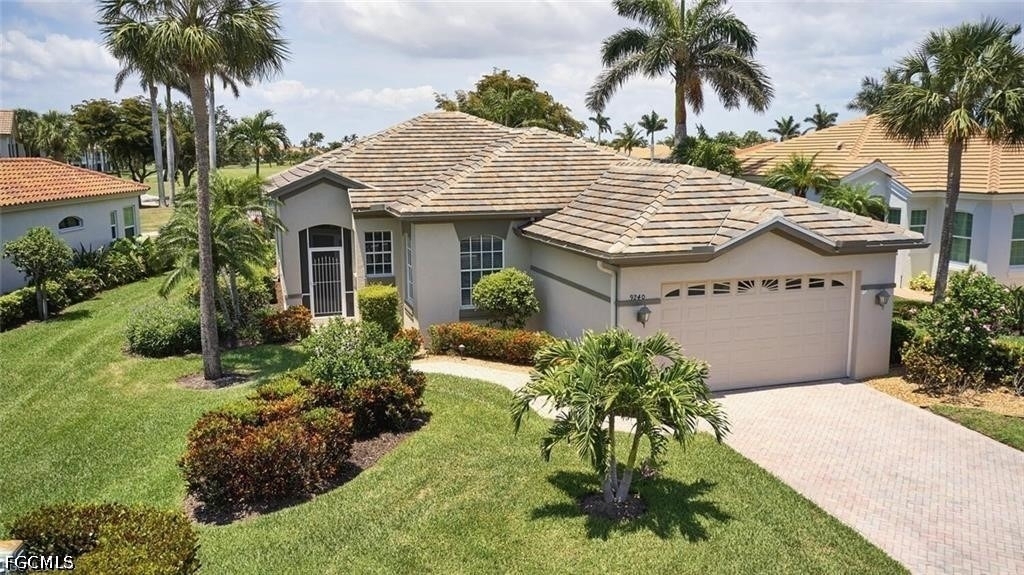 9240 Willowcrest Court - Photo 0