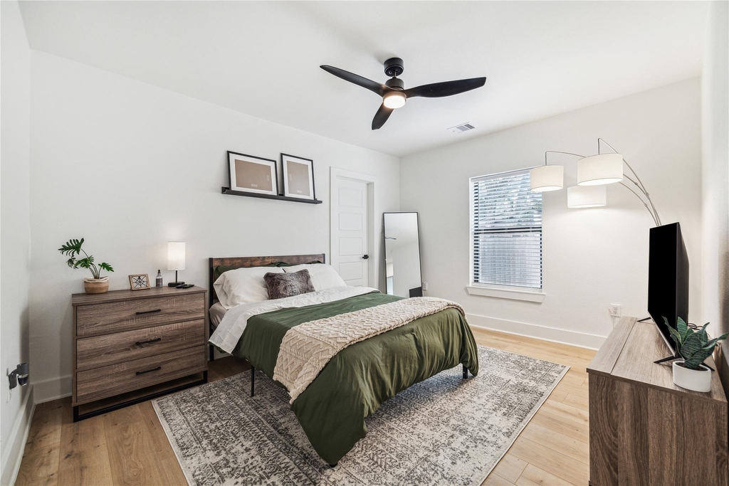 4603 Farmer Street - Photo 6