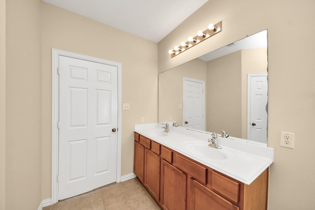 7030 Cornflower Lane - Photo 30