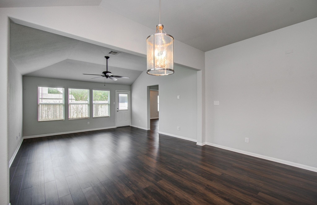 2015 Upland Plover Court - Photo 6