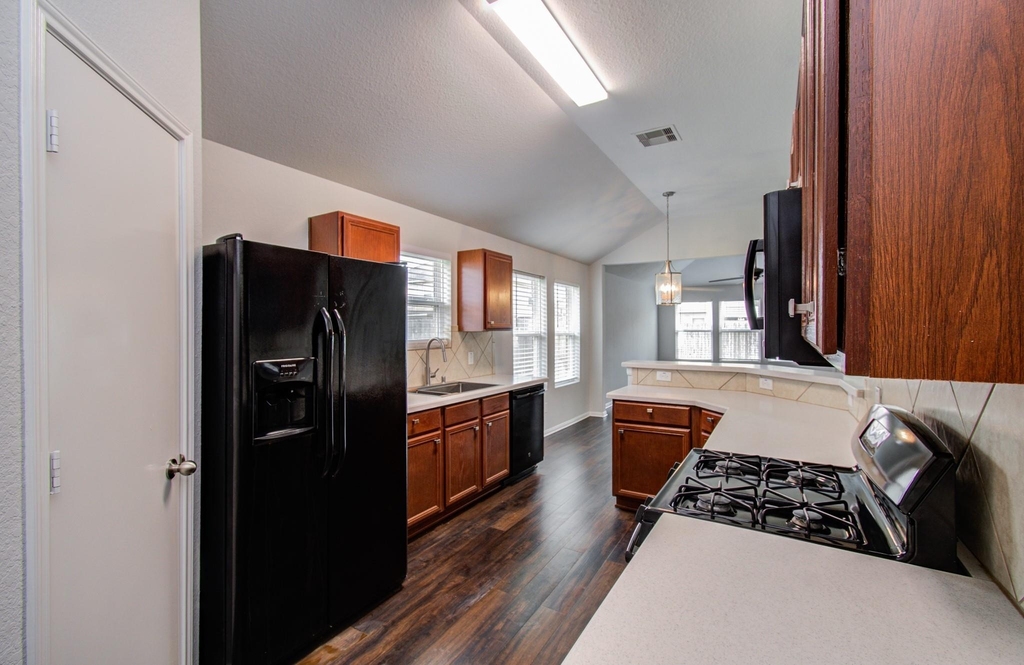 2015 Upland Plover Court - Photo 11