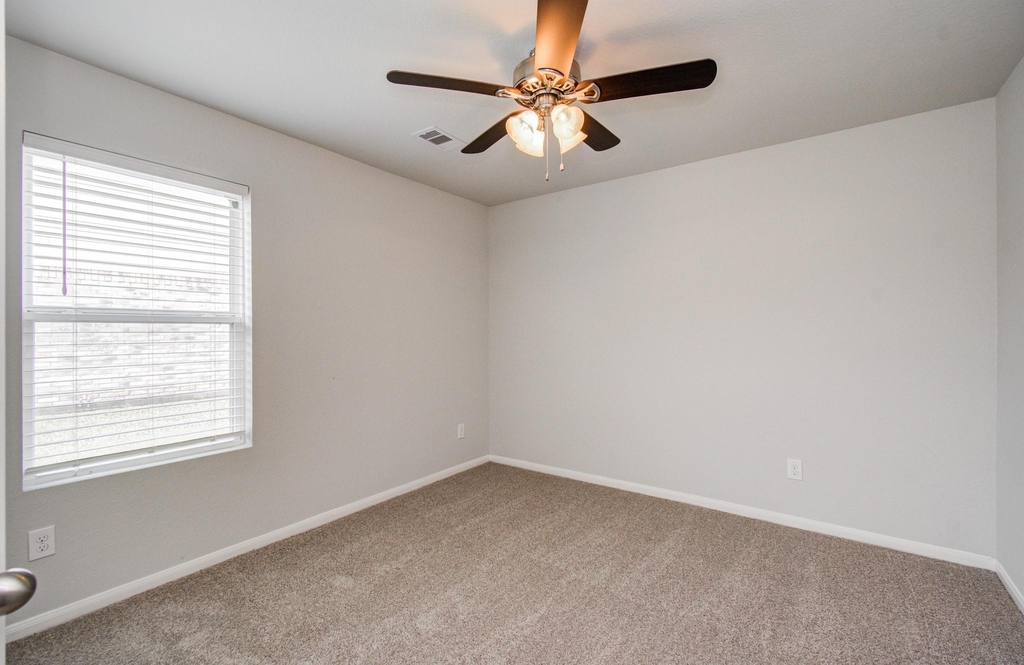 2015 Upland Plover Court - Photo 29