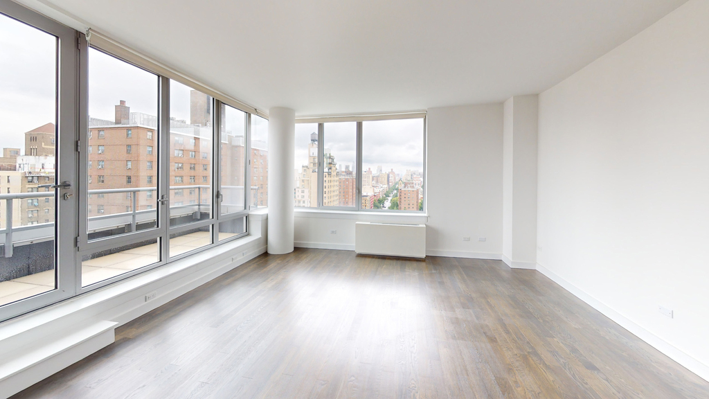 808 Columbus Ave - Photo 2