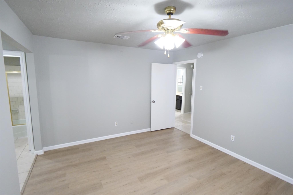 13314 Ensley Wood Drive - Photo 14
