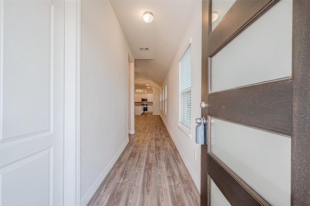 22814 Ephesus Avenue - Photo 2