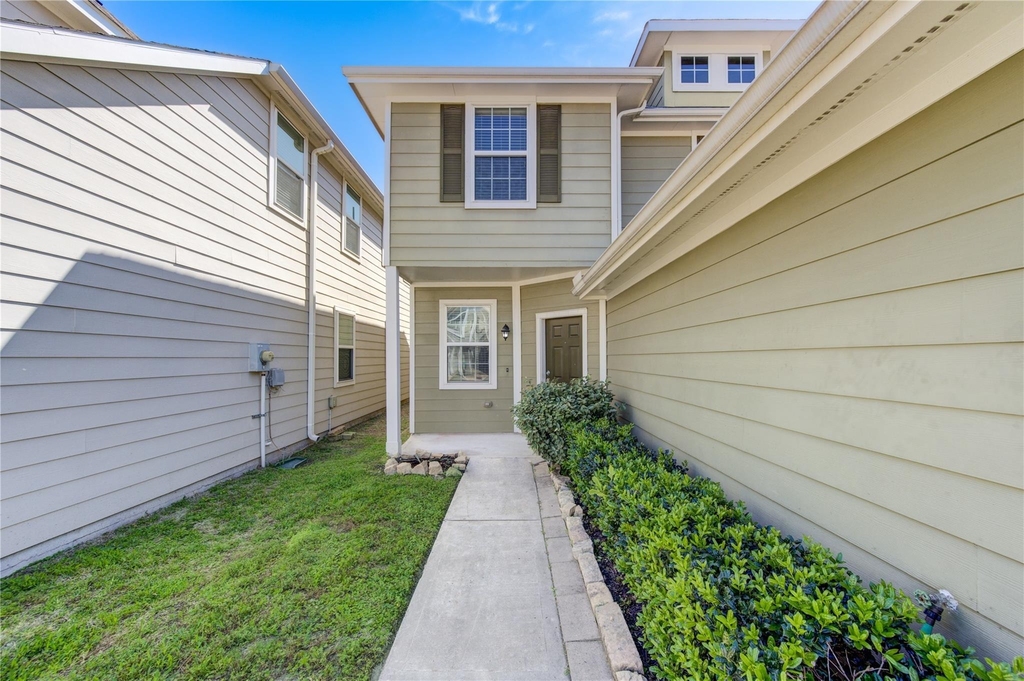 6518 Wilshire Ridge - Photo 2