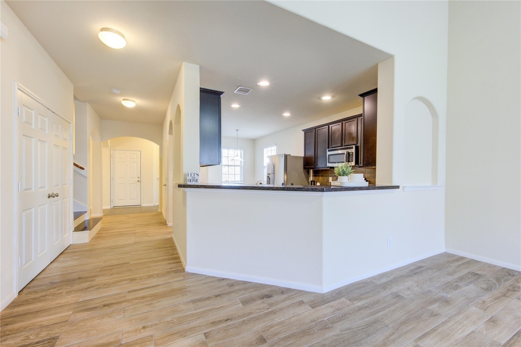6518 Wilshire Ridge - Photo 13
