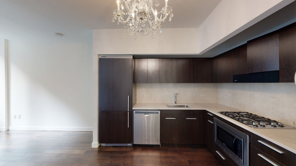 95 Wall Street - Photo 1