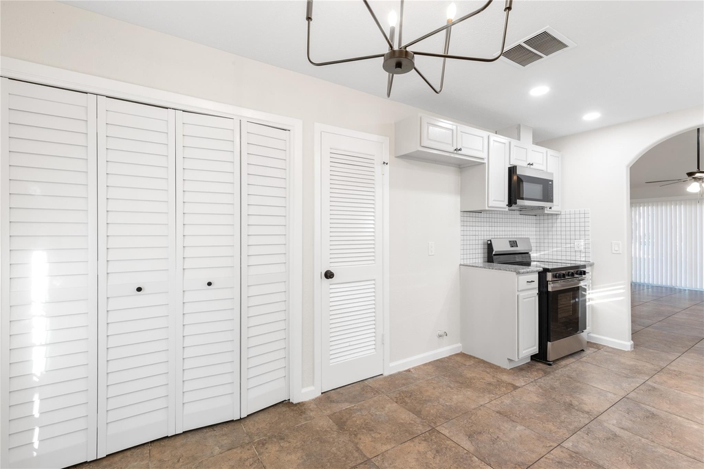 9308 Tooley Drive - Photo 11