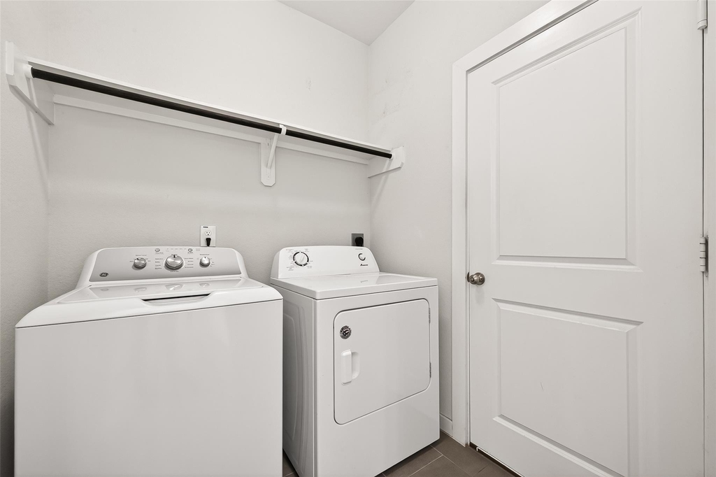 6803 Alamitos Court - Photo 19