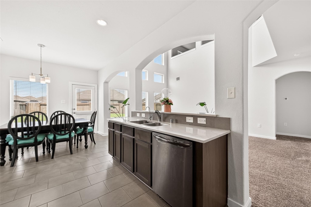 6803 Alamitos Court - Photo 10