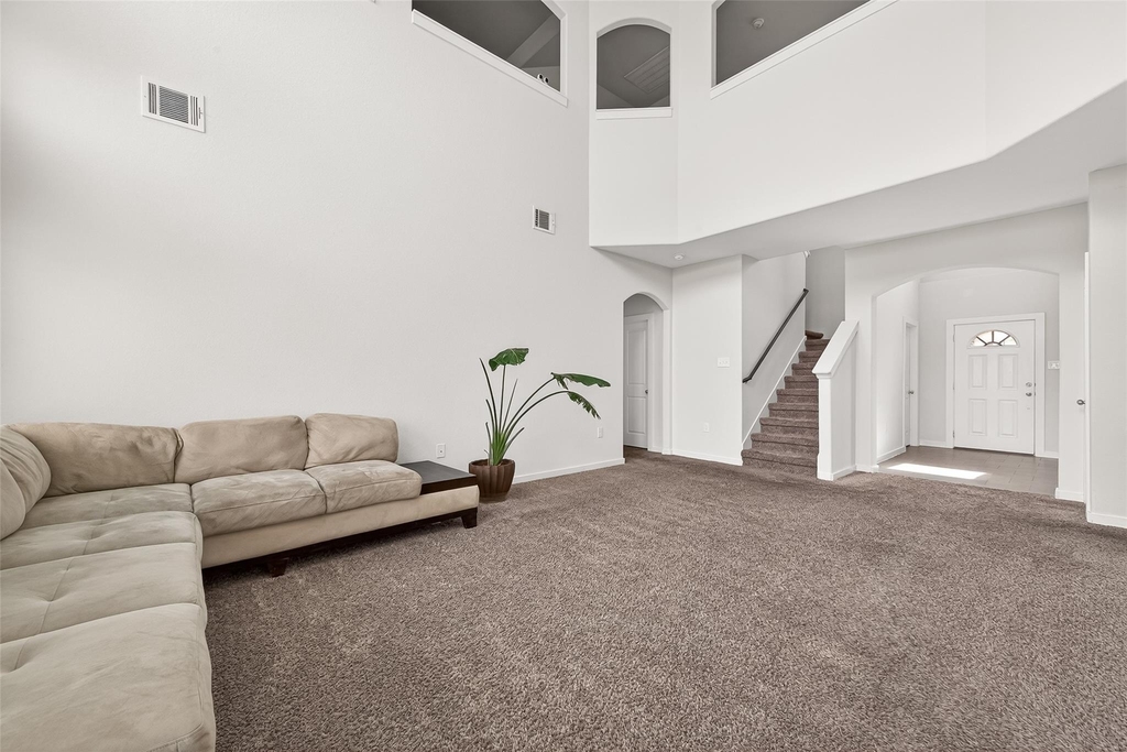 6803 Alamitos Court - Photo 4