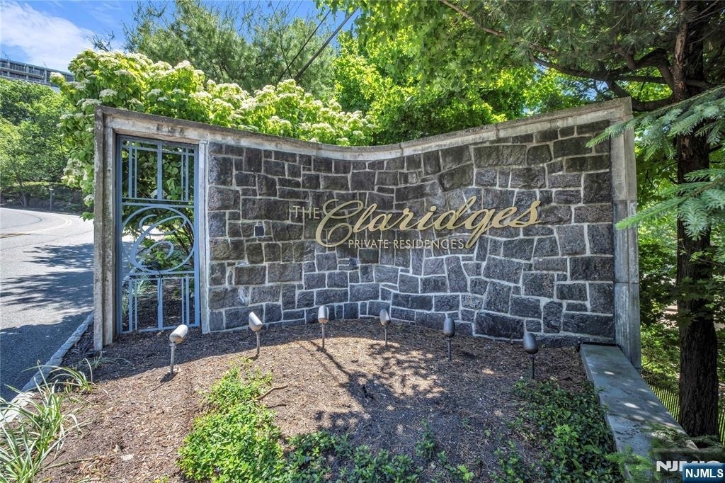 1 Claridge - Photo 7