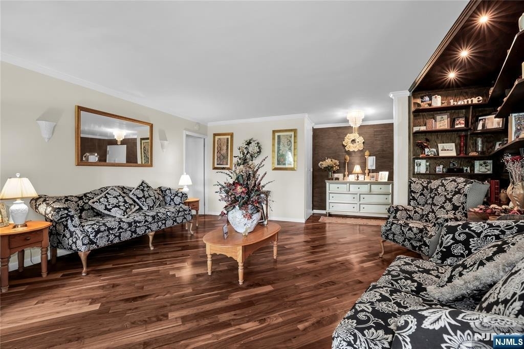 1 Claridge - Photo 14