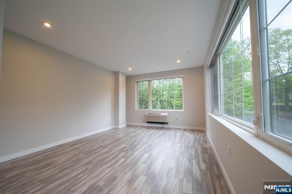62 Broadway - Photo 14