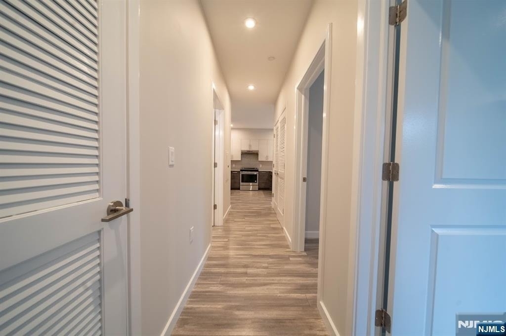 62 Broadway - Photo 13