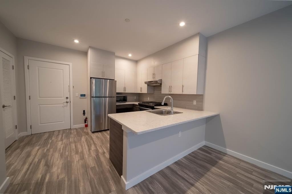 62 Broadway - Photo 1