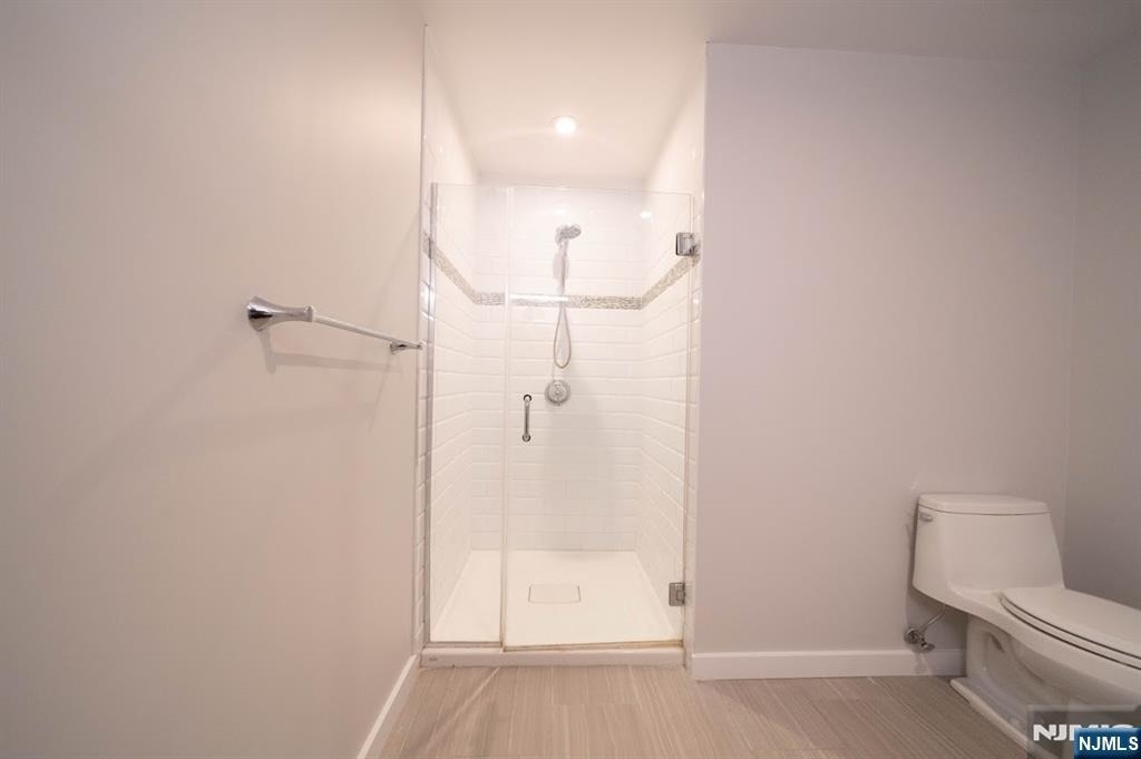 62 Broadway - Photo 16