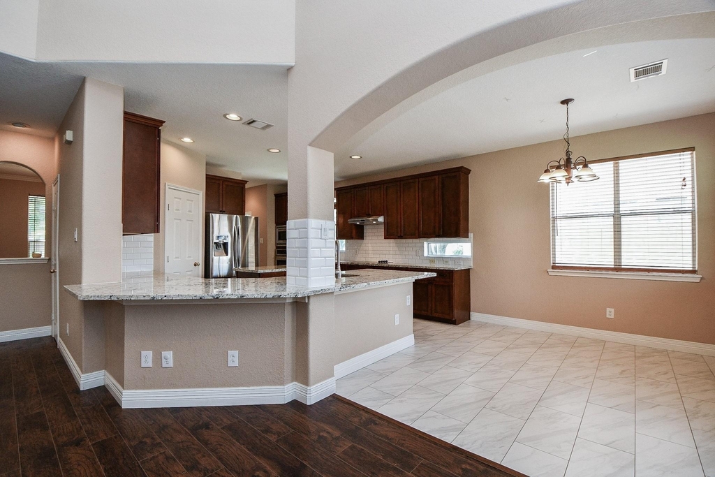 5510 Spring Blossom Court - Photo 18