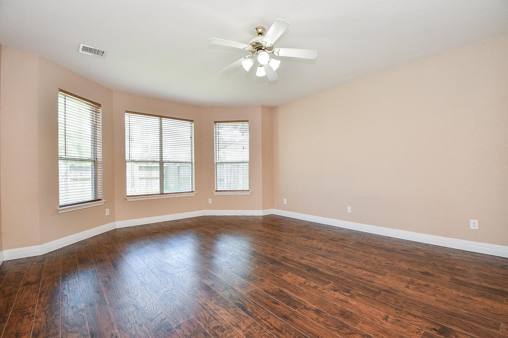 5510 Spring Blossom Court - Photo 23