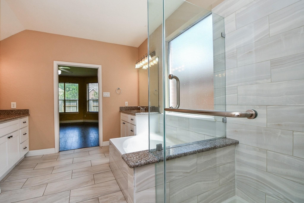 5510 Spring Blossom Court - Photo 29