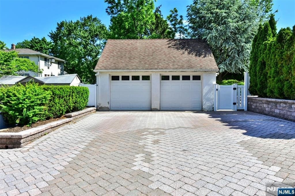 24 Maple - Photo 27