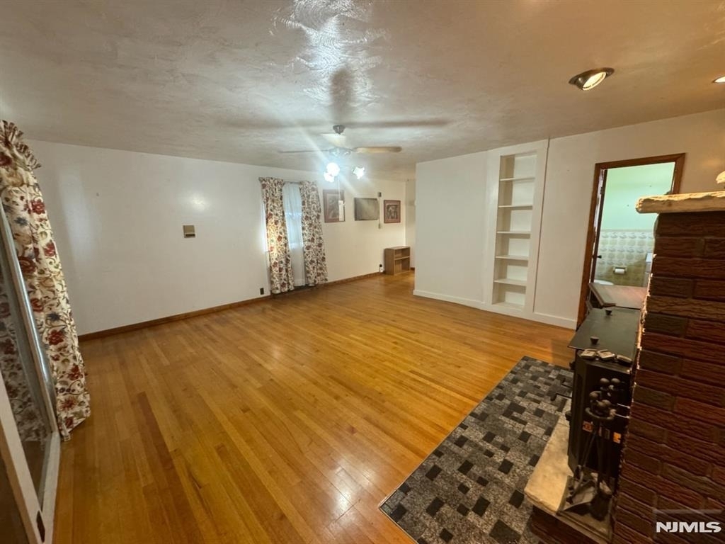 330 Stuyvesant - Photo 16