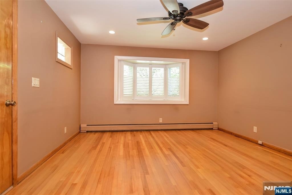 24 Maple - Photo 6