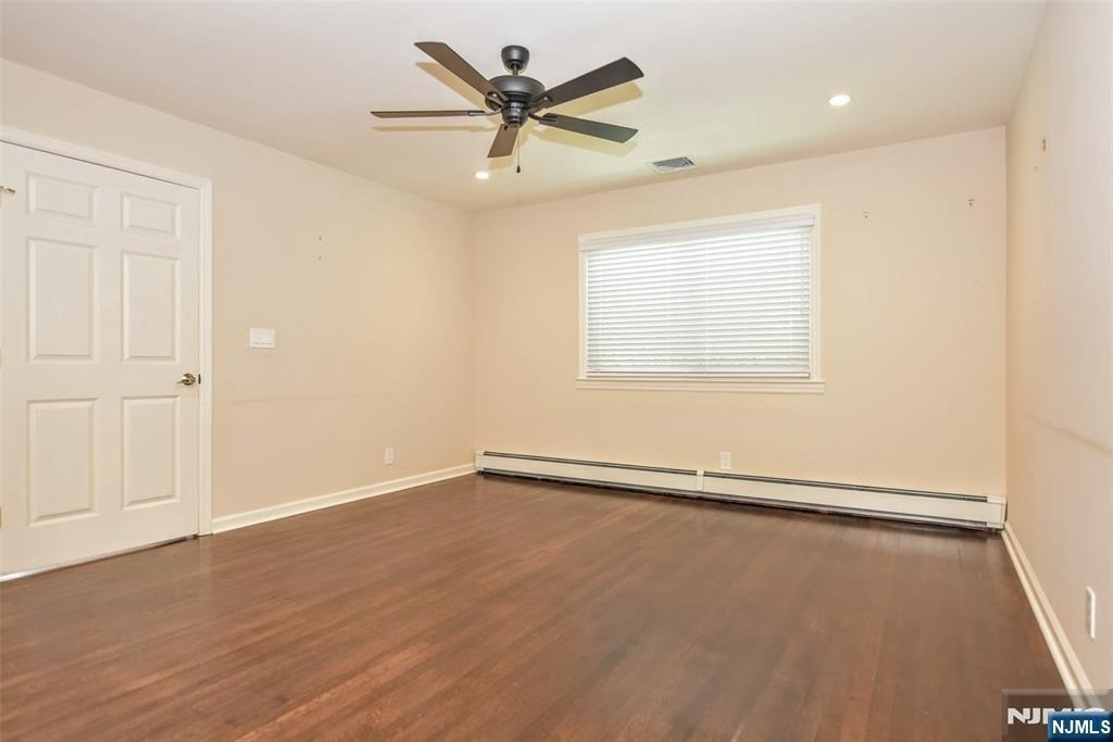 24 Maple - Photo 18