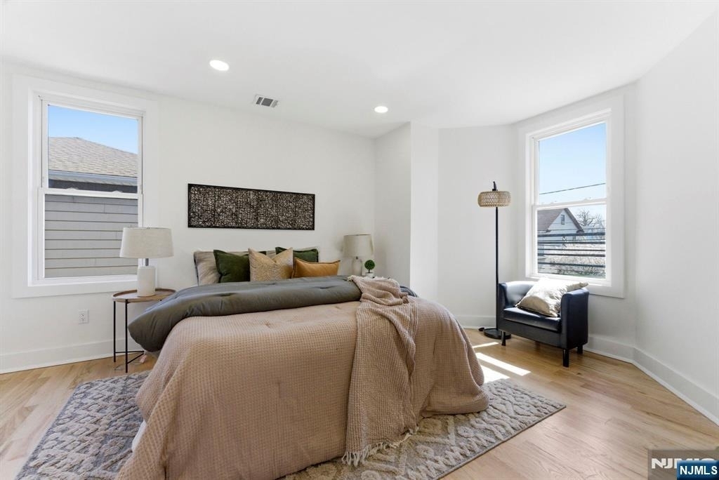 304 Delawanna - Photo 7