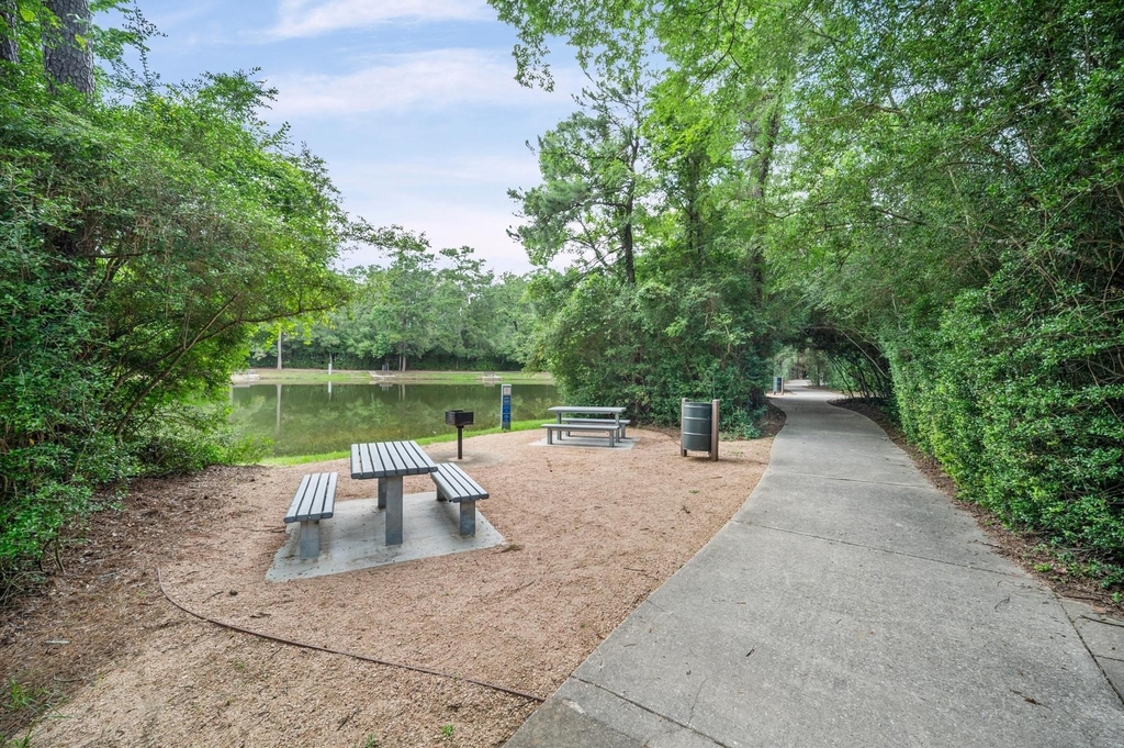 7 Grey Birch Place - Photo 31