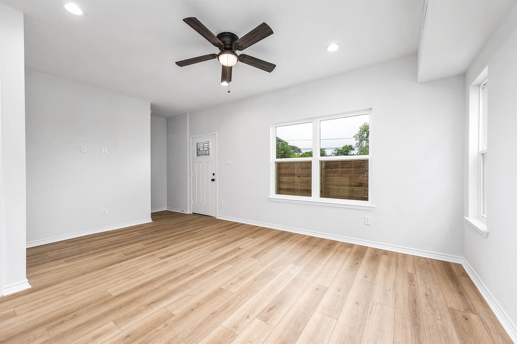 785 Fortune Street - Photo 13