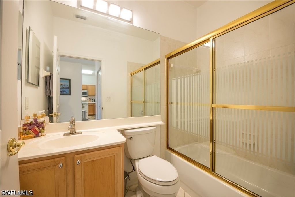 3964 Bishopwood Court E - Photo 13