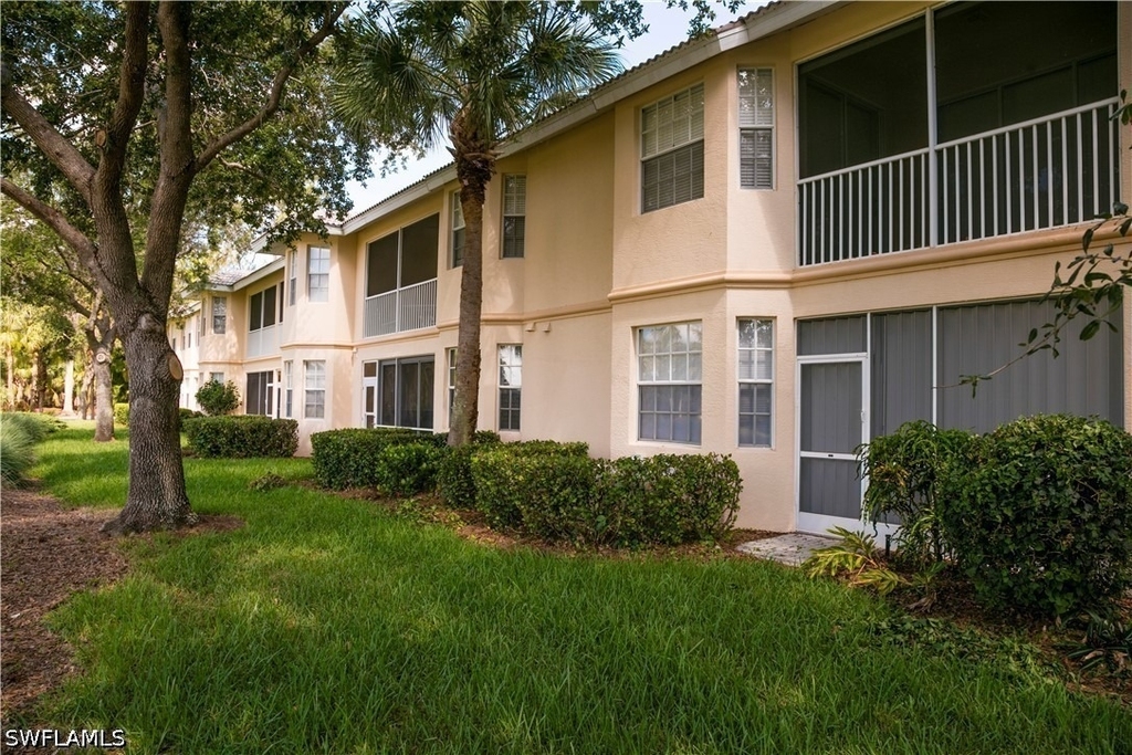 3964 Bishopwood Court E - Photo 16