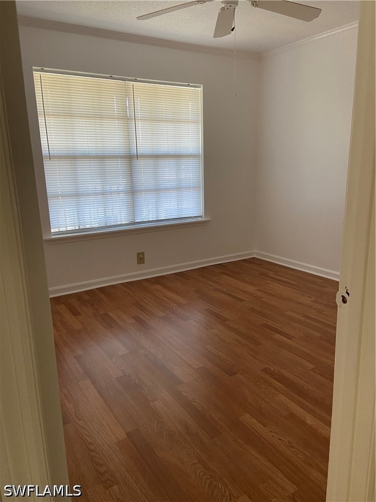 5294 Treetops Drive - Photo 12